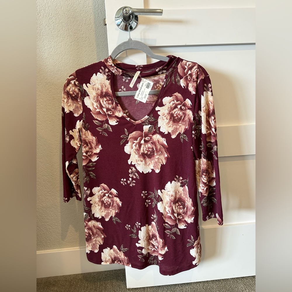 Lime n Chili - Small - Floral Design Long Sleeve